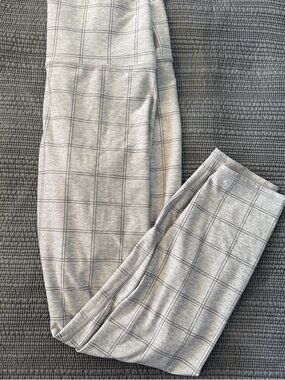 Vuori Light Gray Windowpane Leggings